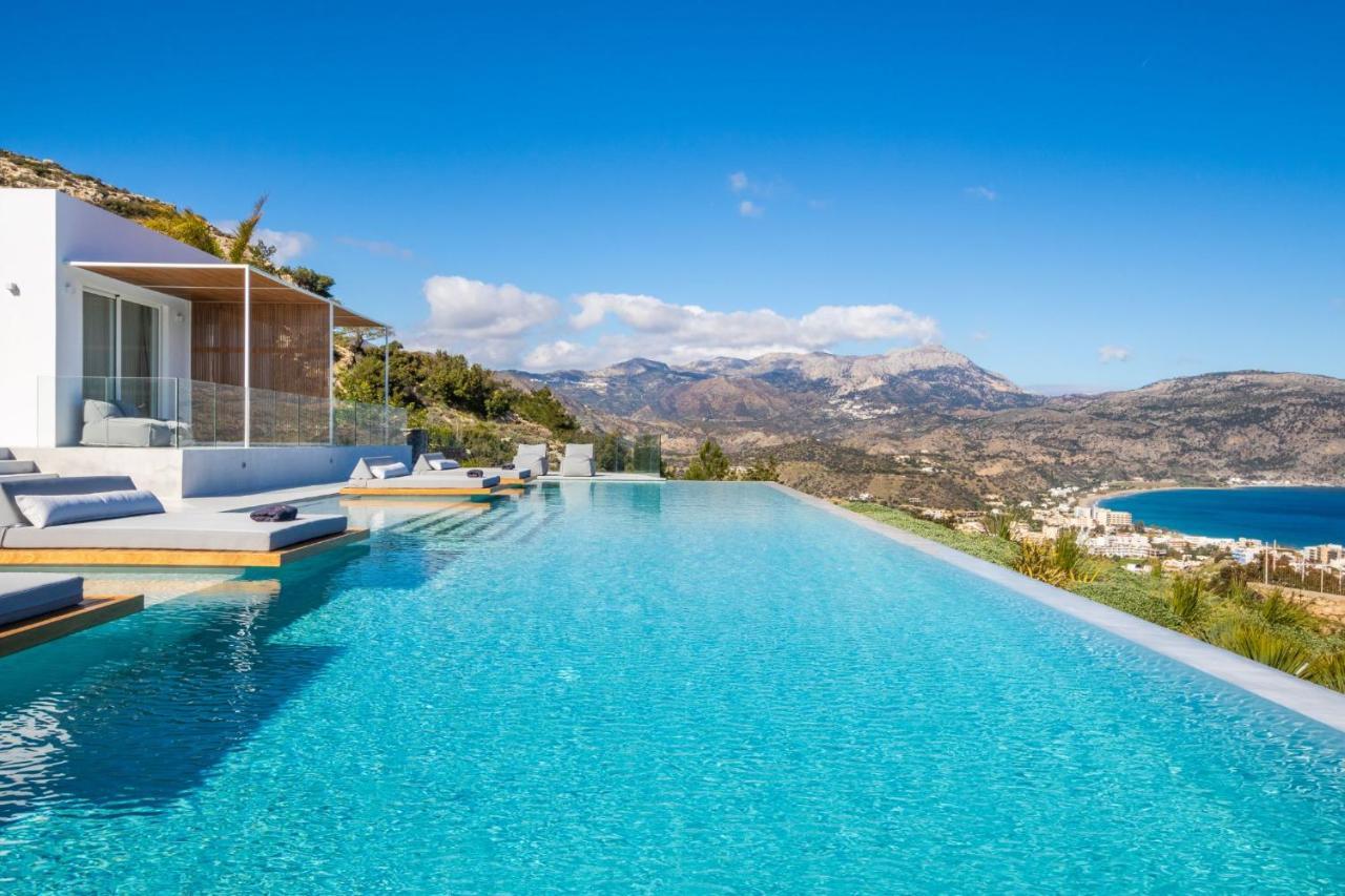 Istia Luxury Villas Карпатос Екстериор снимка