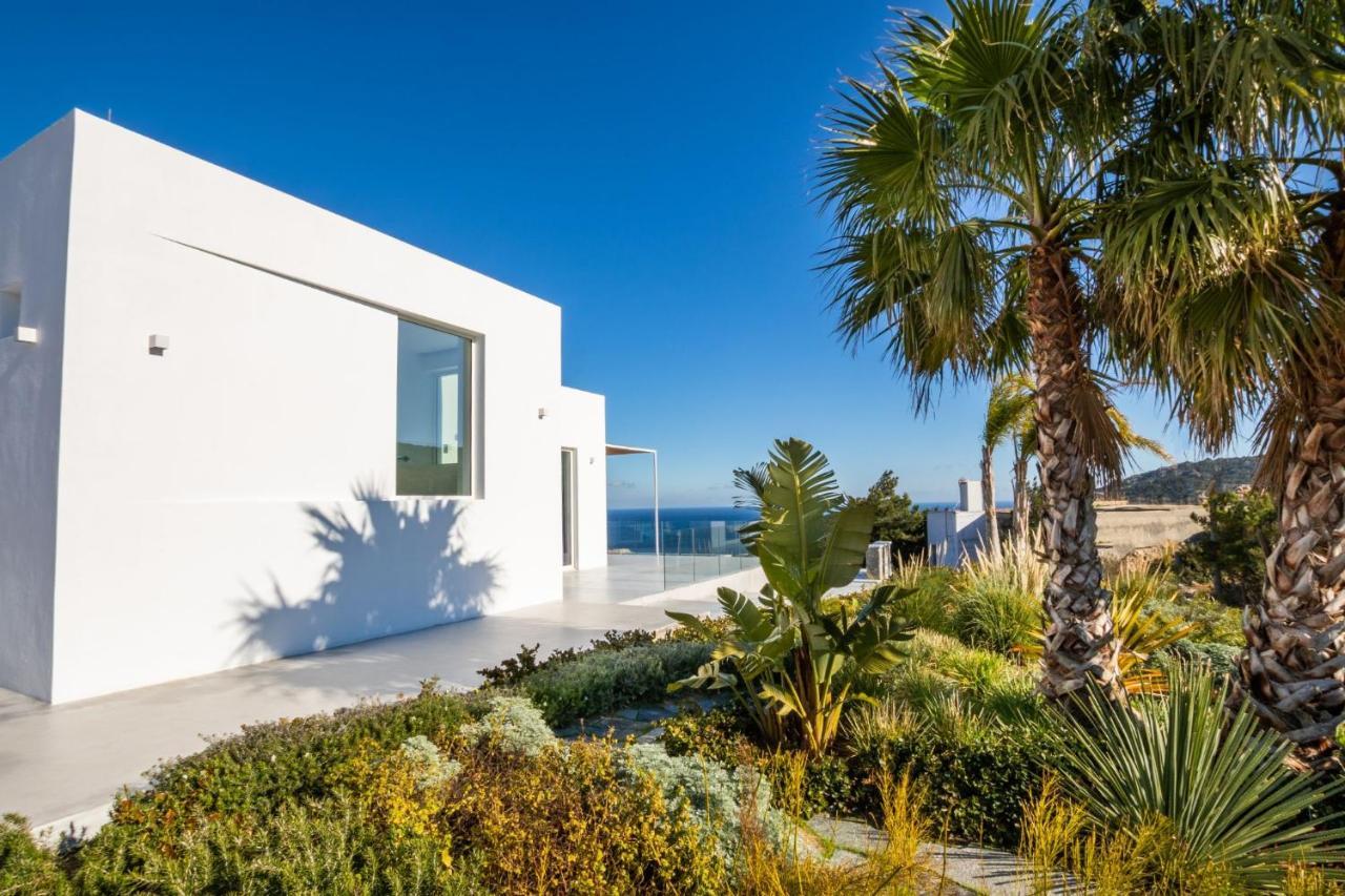 Istia Luxury Villas Карпатос Екстериор снимка